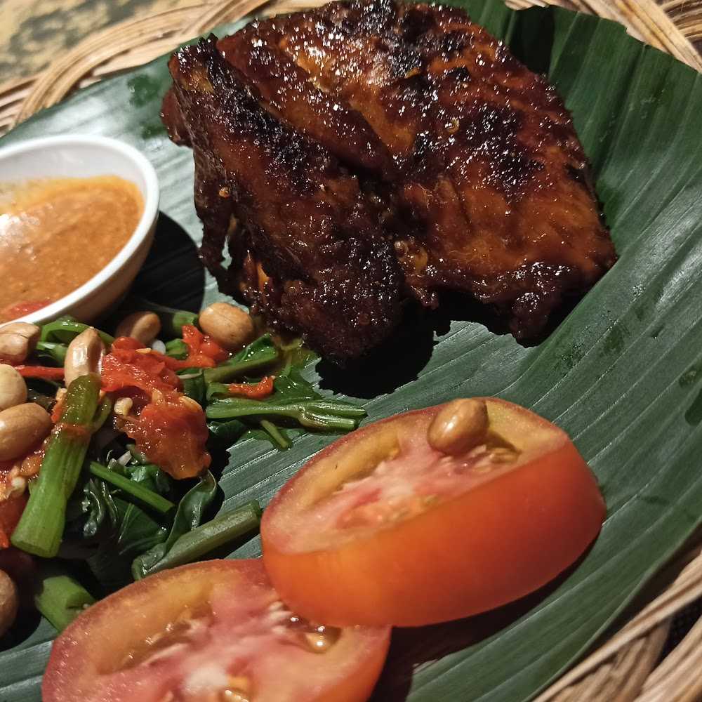 Kuliner Nasi kebuli bin AL