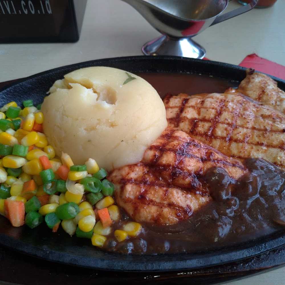 Kuliner ES TEH INDONESIA (JAKTIM)