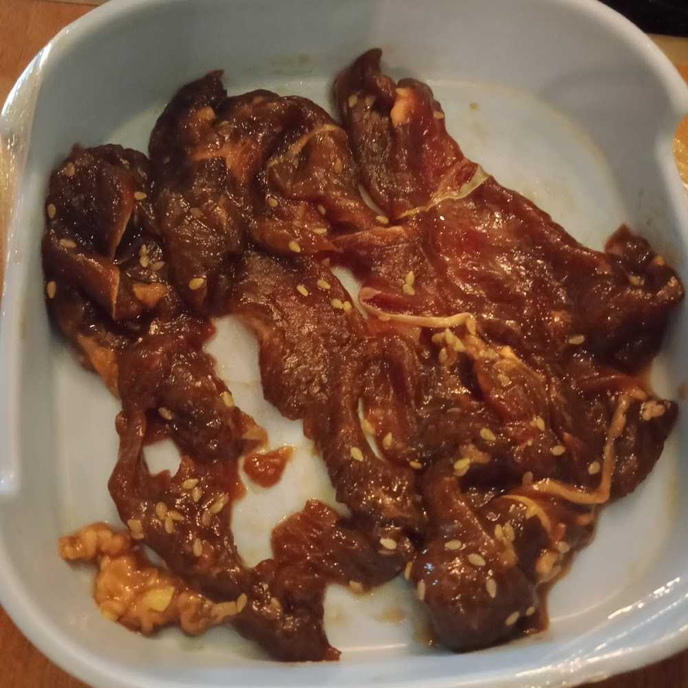Kuliner Raa Cha Suki & BBQ