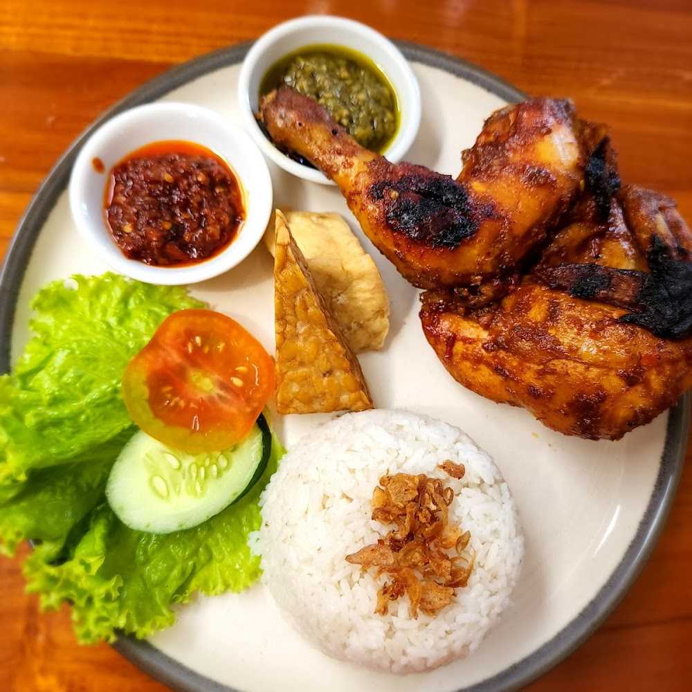 Kuliner Warung Sari Manis
