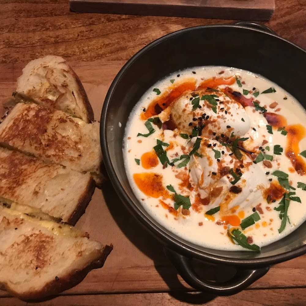 Kuliner Rock Bar