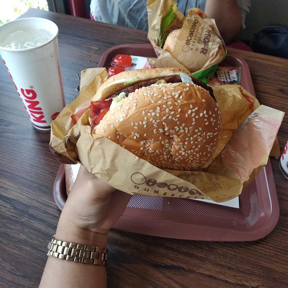Kuliner Burger King Sunset Road Bali