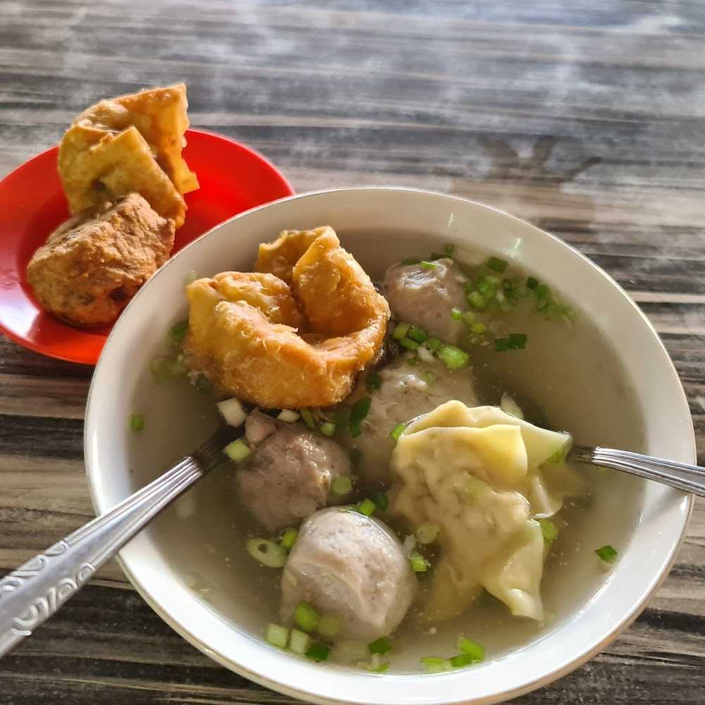 Kuliner MIXUE RAYA SESETAN