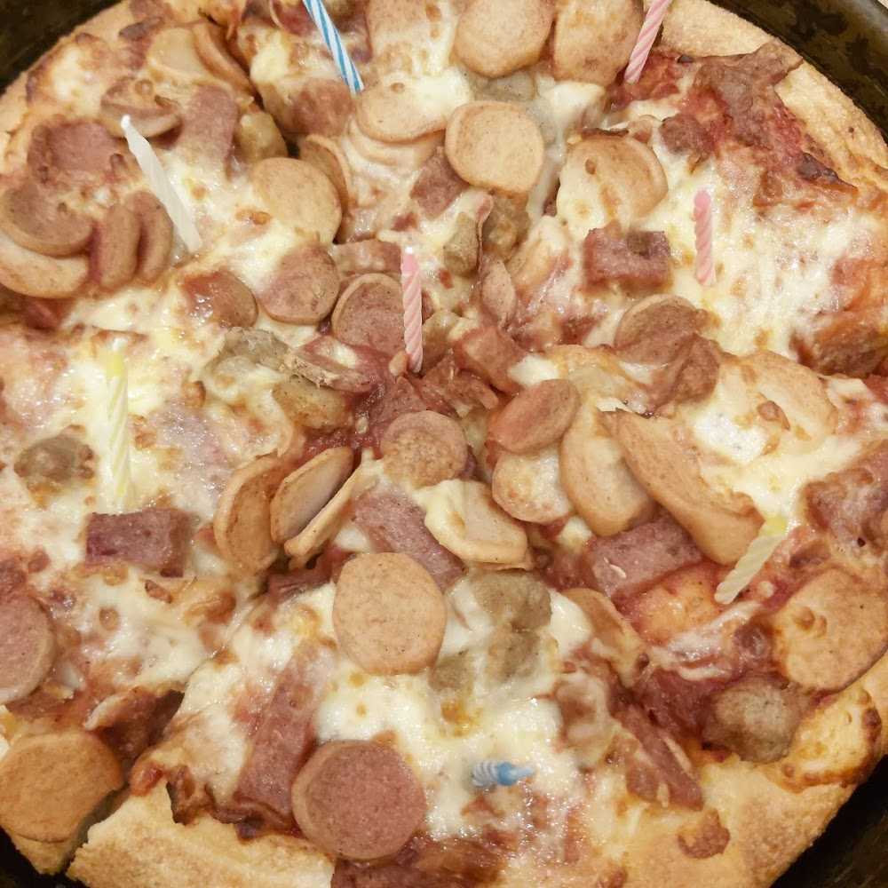 Kuliner Pizza Hut Restoran - Taman Mini Central