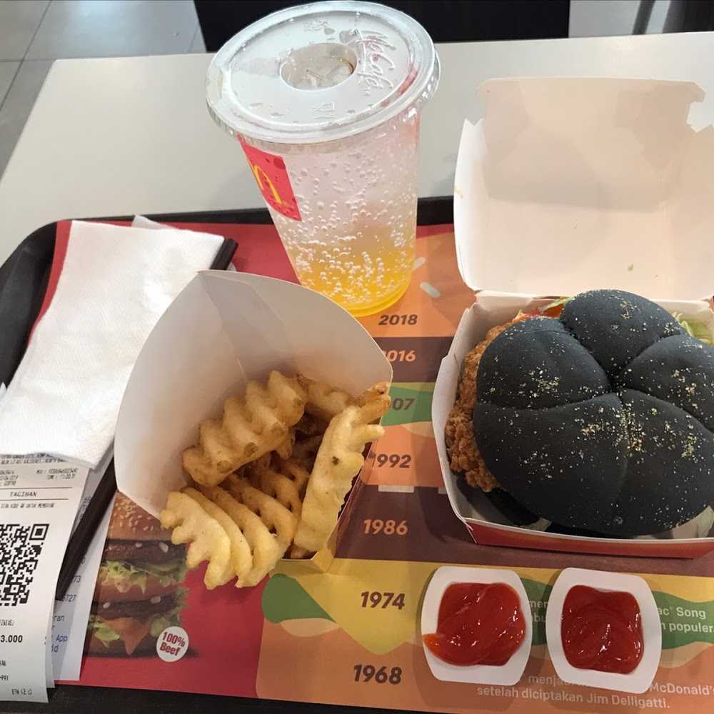 Kuliner McDonald's Citra Garden 6