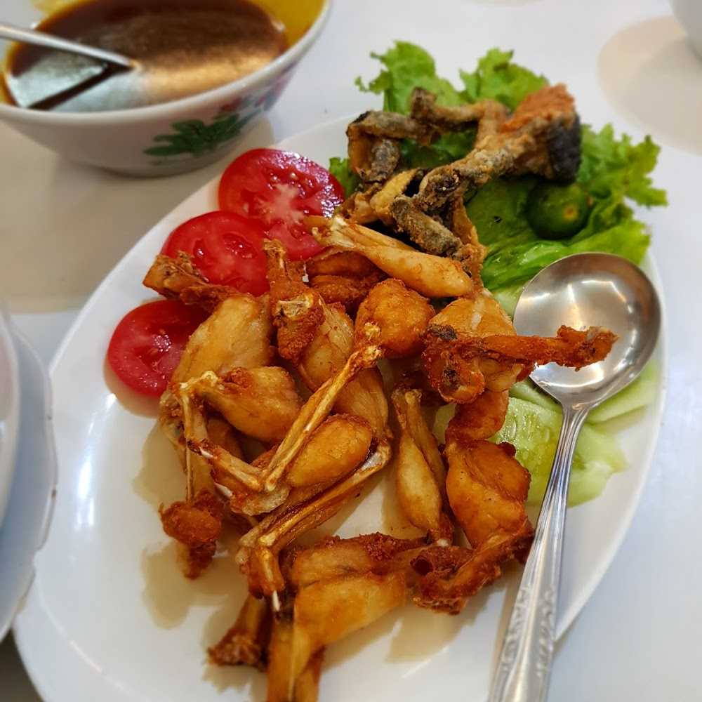 Kuliner Menantea Toko Paskal 23