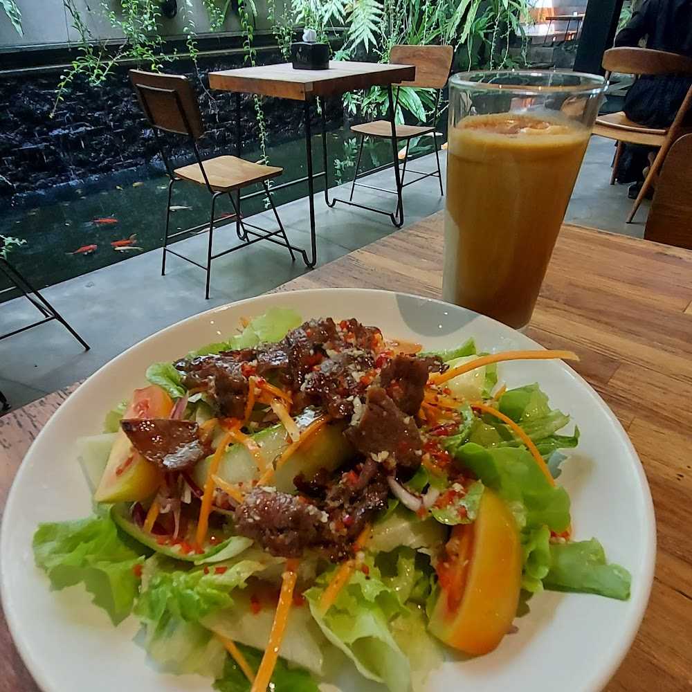 Kuliner Menantea Toko Paskal 23