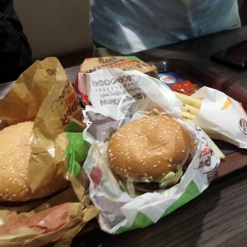 Kuliner Starbucks Bogor Rest Area