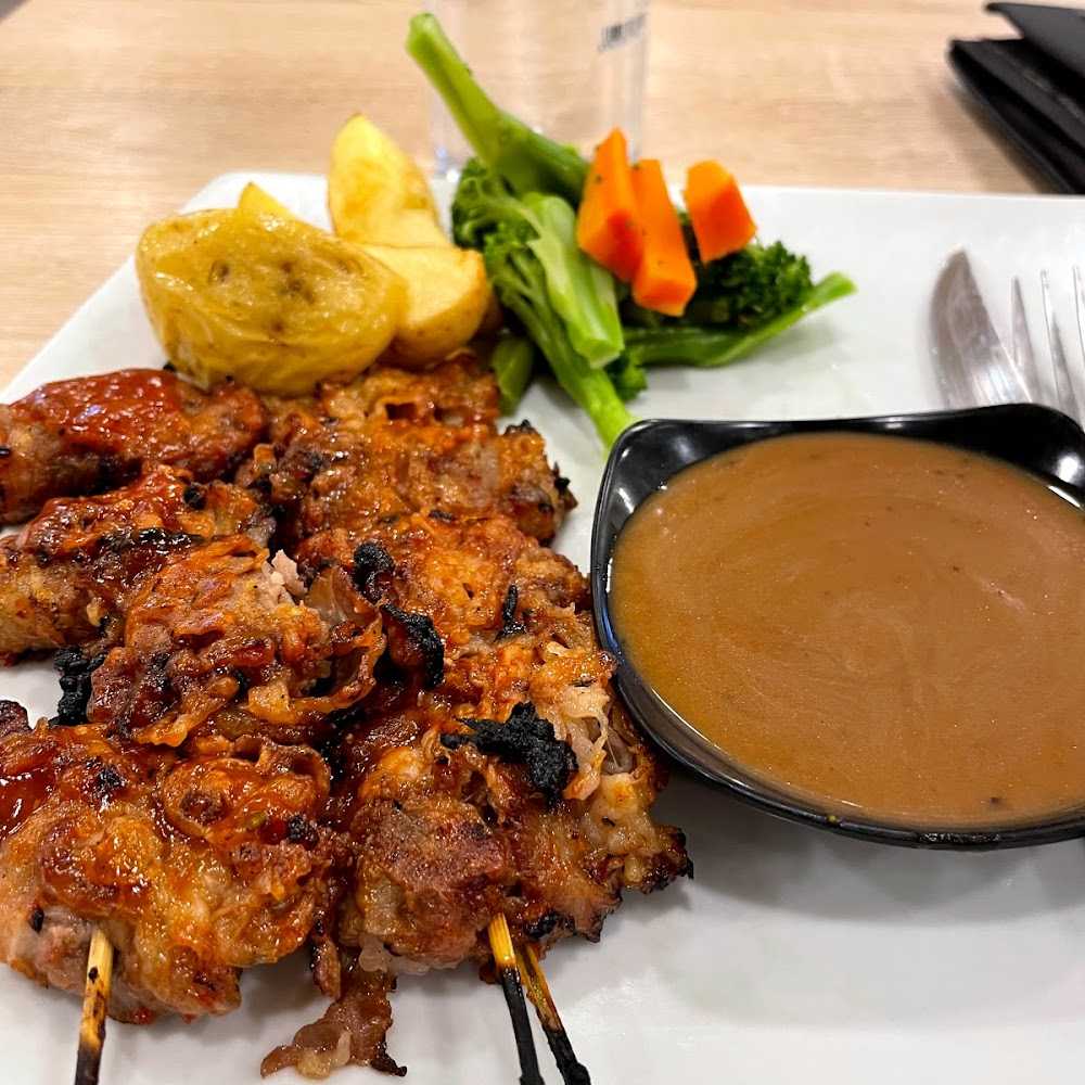Kuliner Housaku sushi