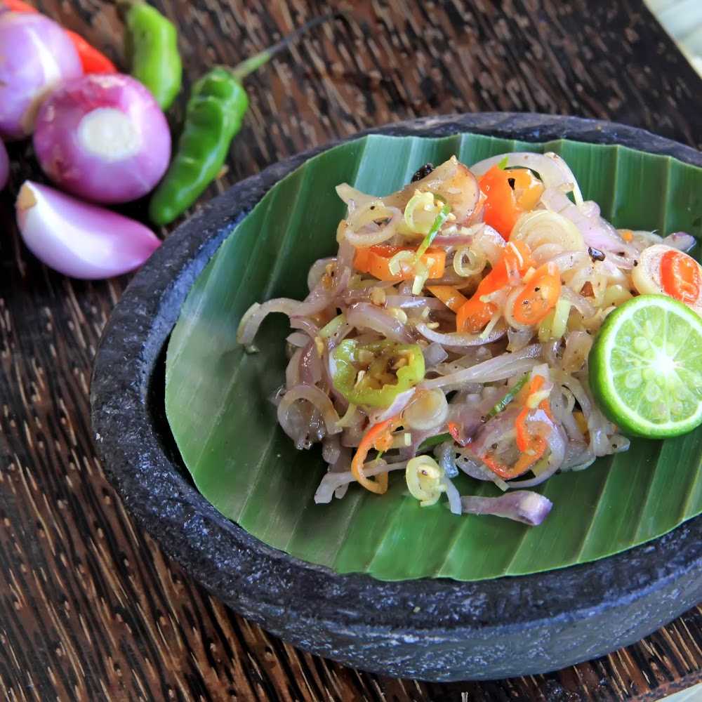 Kuliner Bale Udang Mang Engking Ubud