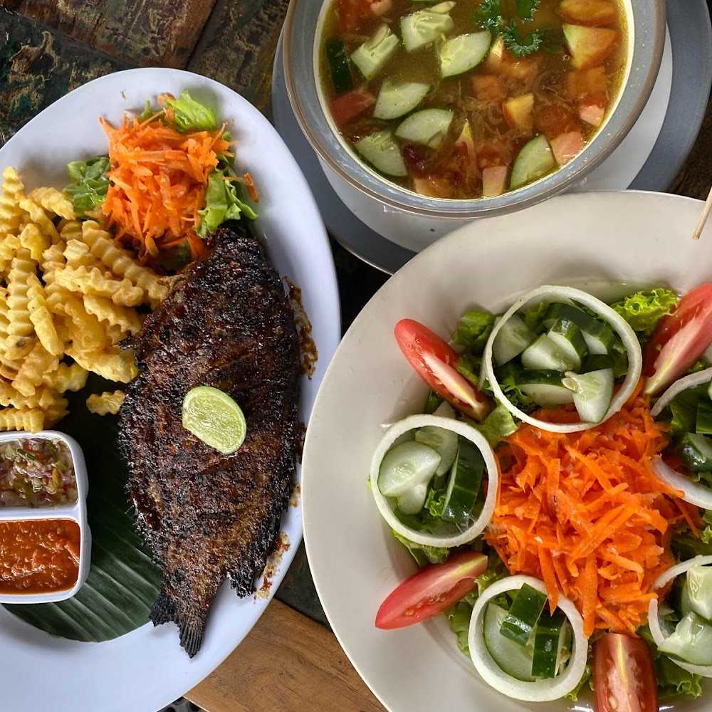 Kuliner Warung Babi Guling Pande Egi