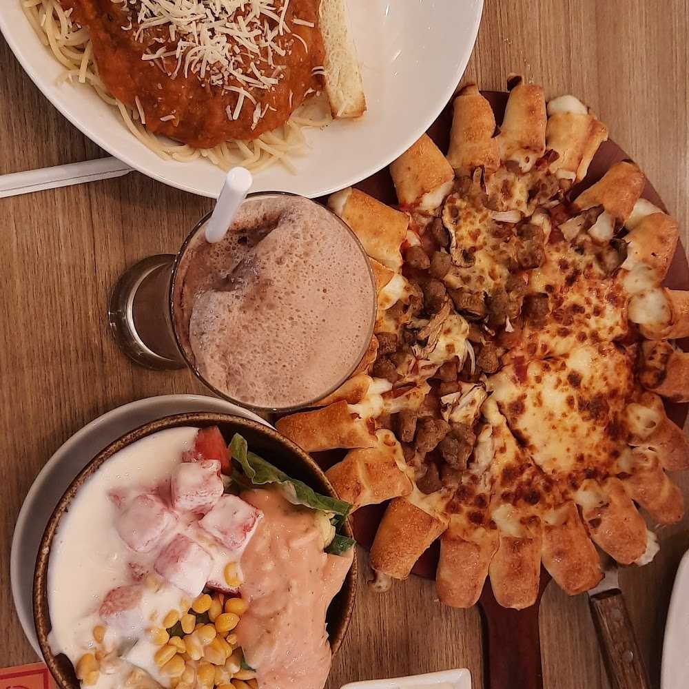 Kuliner Pizza Hut Restoran - Cibaduyut  