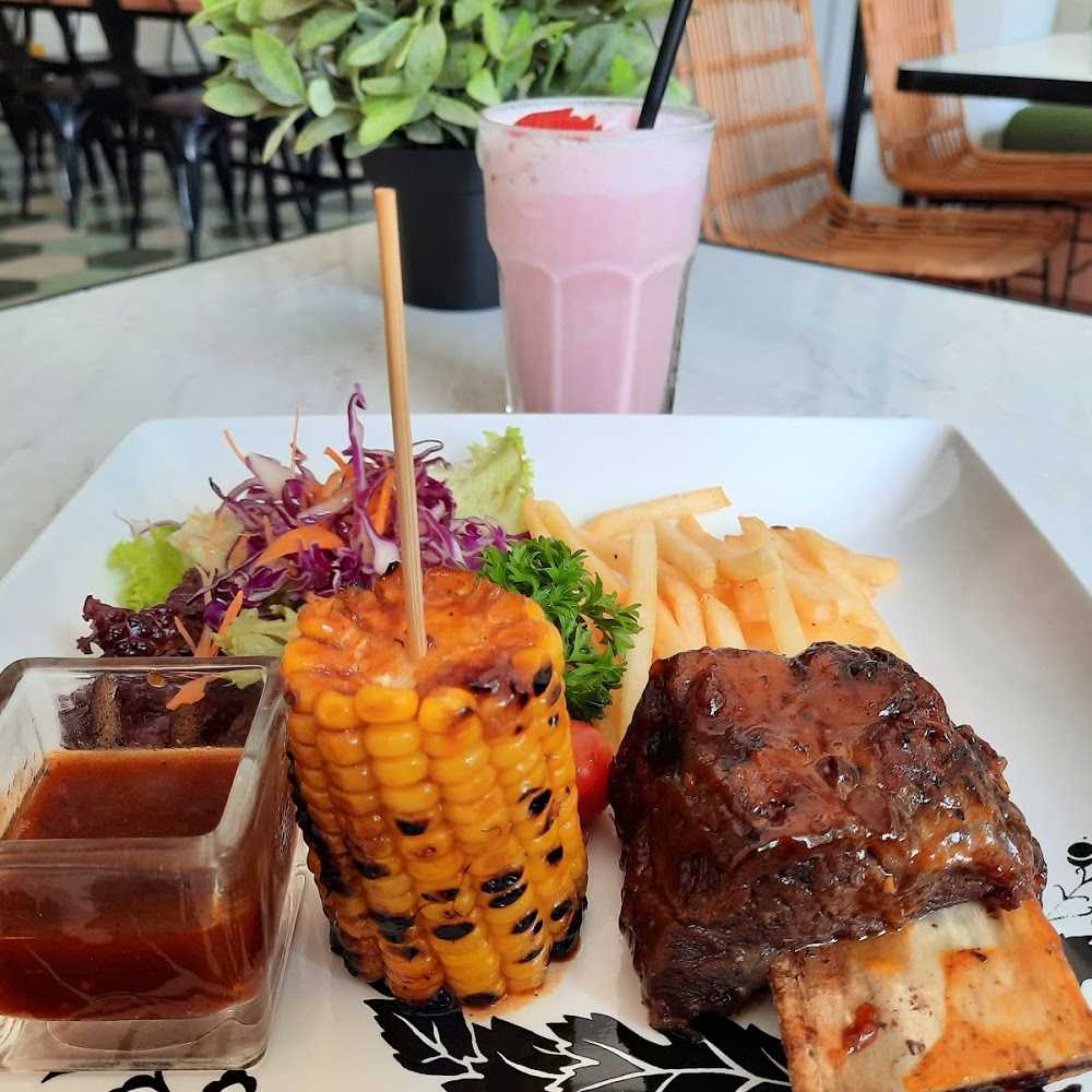 Kuliner MIXUE MT. Haryono Semarang