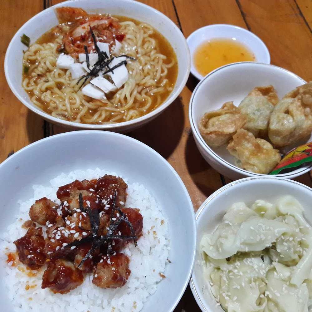 Kuliner Quinnie Korean Food