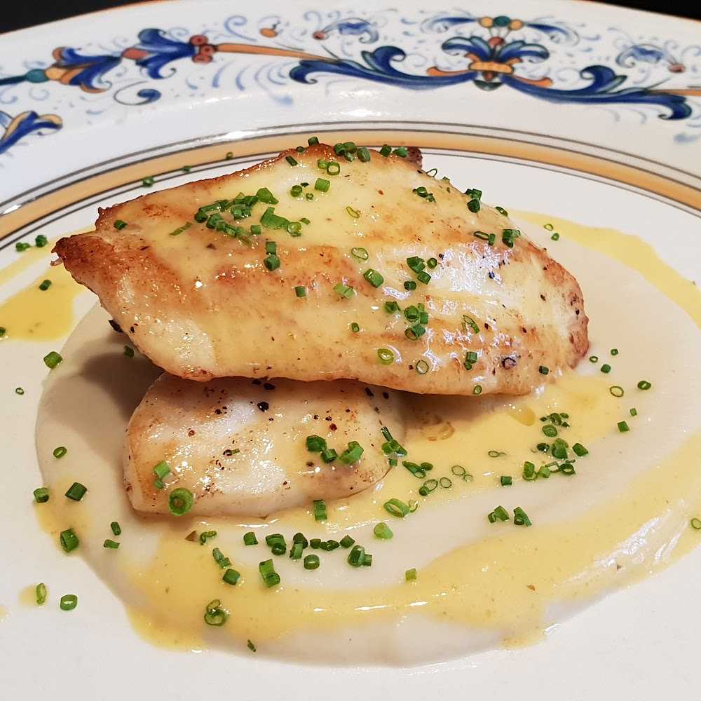 Kuliner Arkadas Cafe & Restaurant