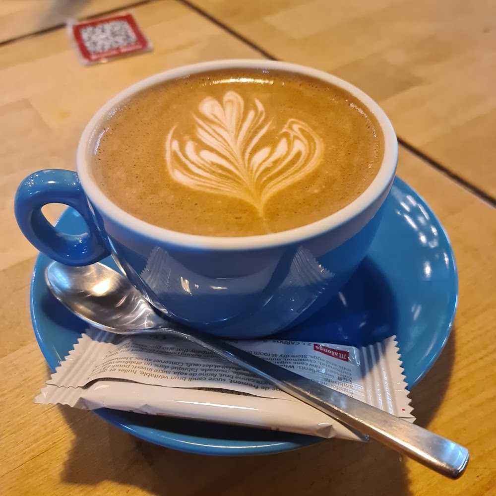 Kuliner Arkadas Cafe & Restaurant