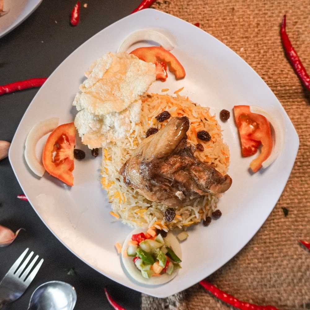 Kuliner Padang Old Town Resto Gallery