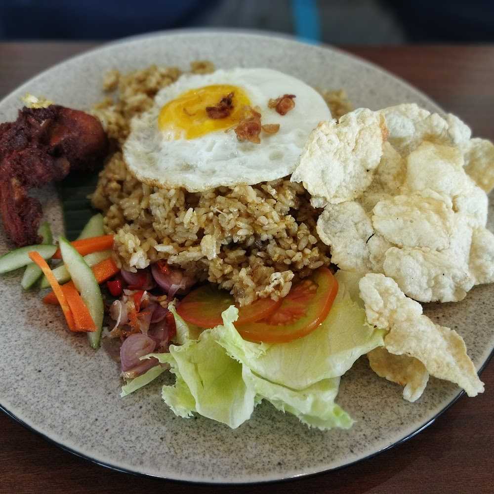 Kuliner BE NA YA