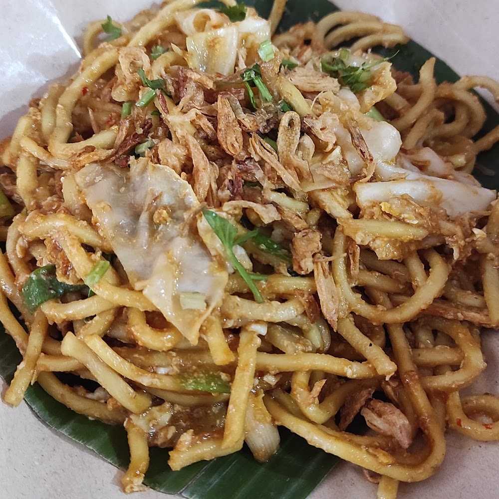 Kuliner Sahabat Mixue Grand Galaxy Bekasi