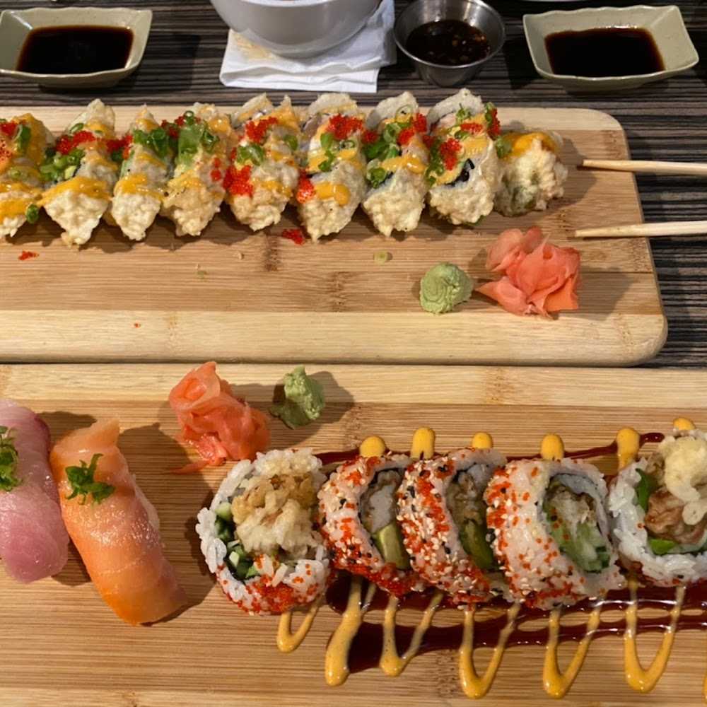 Kuliner Absolute Noodle and Sushi Bar