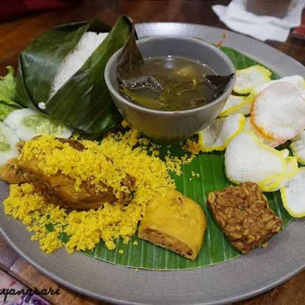 Kuliner Pawon Nyonya